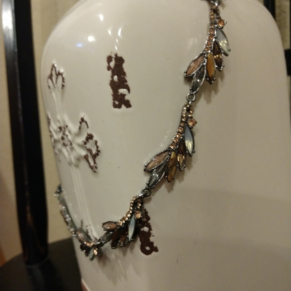 Necklace - Picture 3 of 4